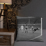 1973 Jimmy Montgomery Save SAFC Mackem Cushion